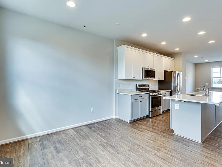 14263 Travilah Rd — Photo 13