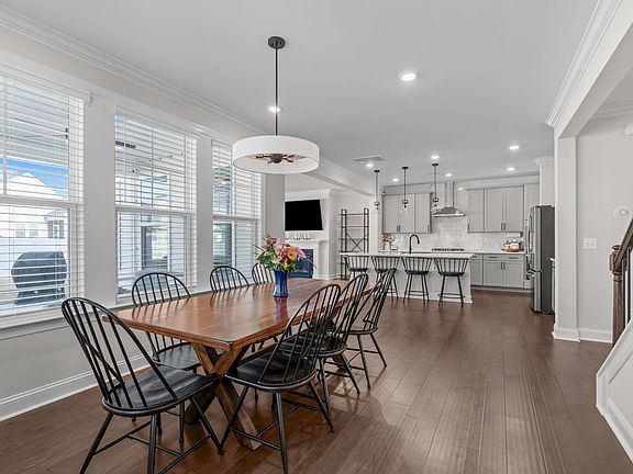 5th image of 2309 Delaney Hills Ln