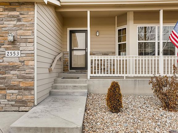 4th image of 2553 Rosemary Ln