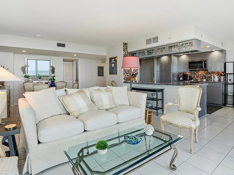 6101 Pelican Bay Blvd #1 — Photo 18