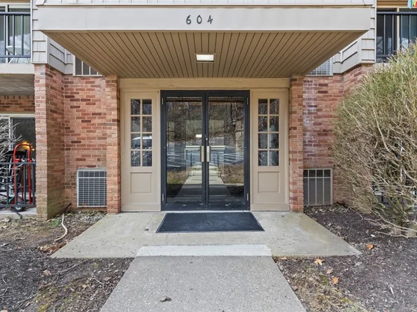 604 Calais Dr APT 1203, Pittsburgh, PA 15237