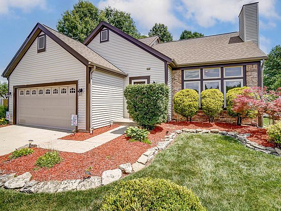 2nd image of 8296 Cairn Ct