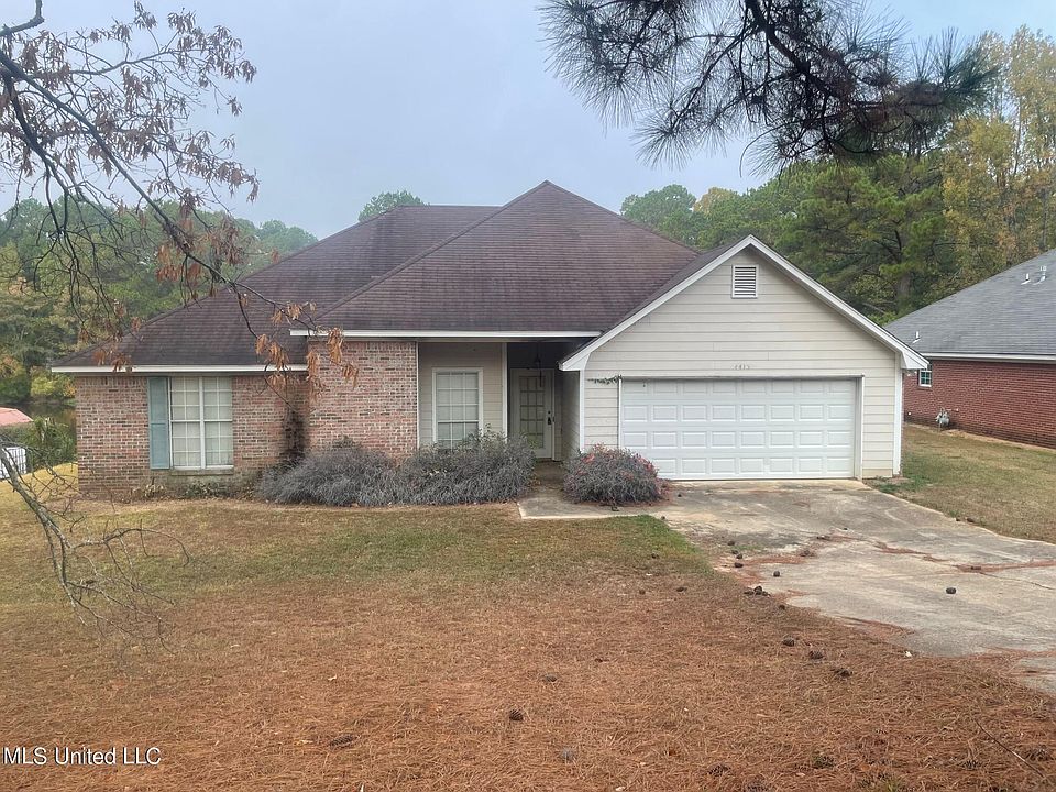 1st image of 4413 Lake Vista Dr