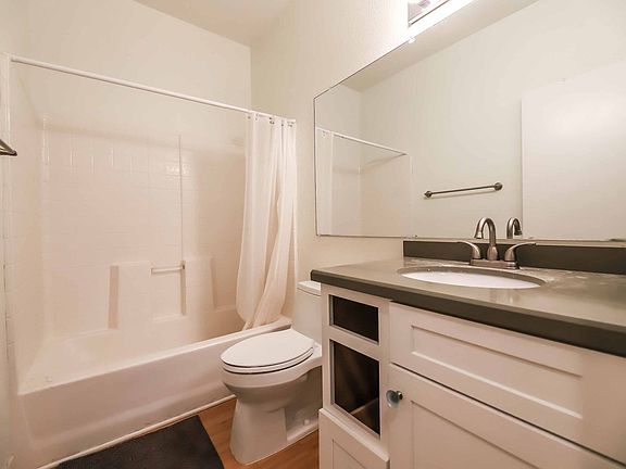 4th image of 251 S Green Valley Pkwy Unit 1511