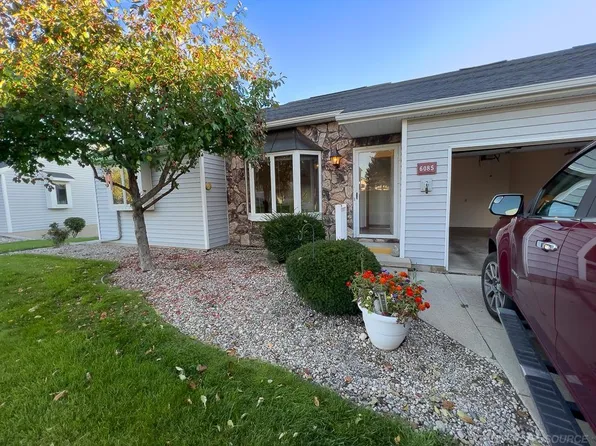 6085 Golfview Dr, Cass City, MI 48726