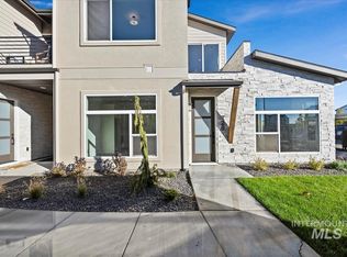 728 S Calhoun Ln, Star, ID 83669