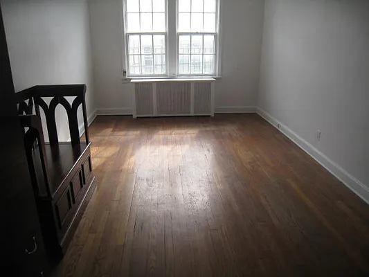 Rented by Alexiou Realty | media 30