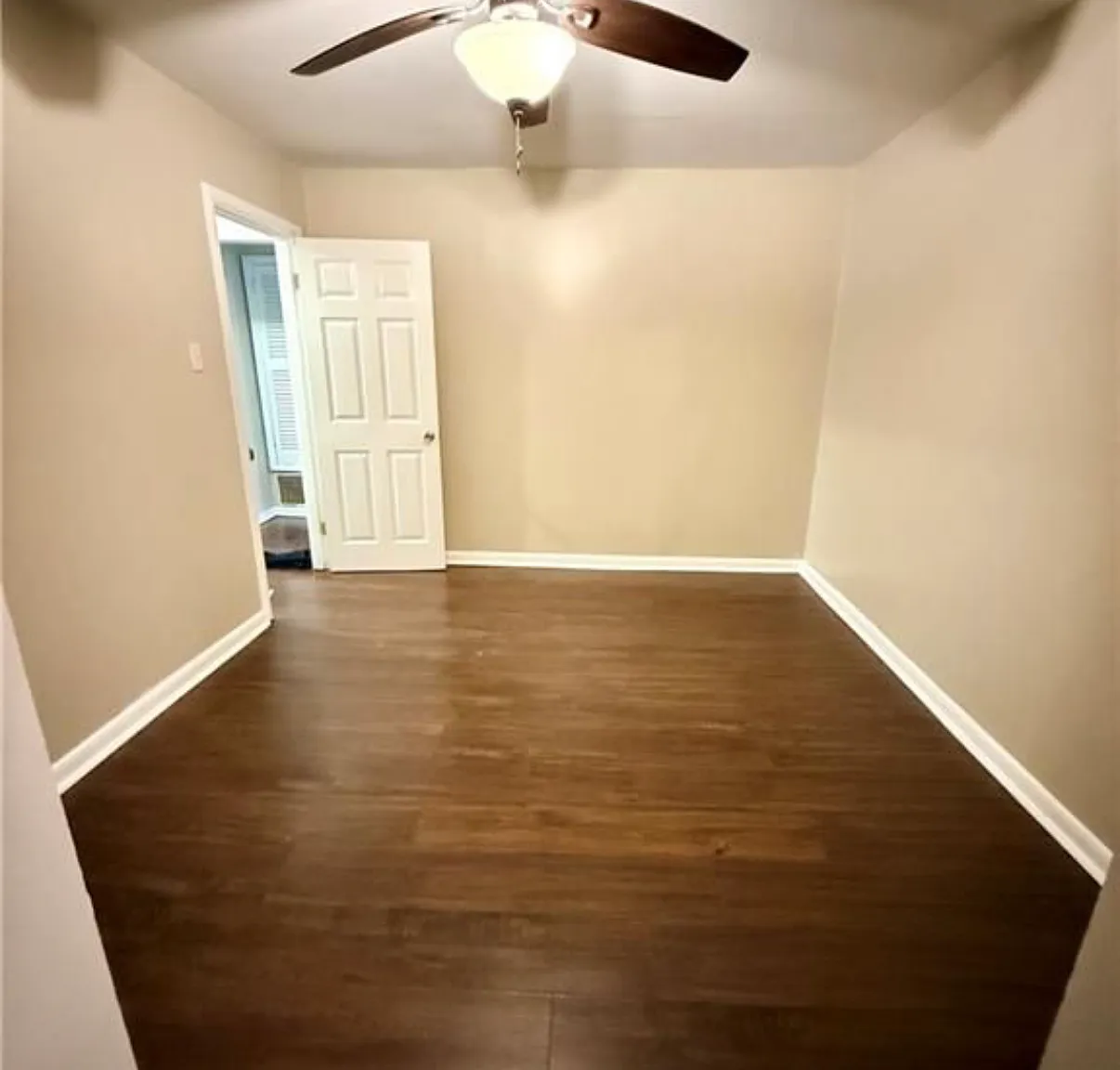 3 bed, 1360 sqft, $1,425 — Photo 4