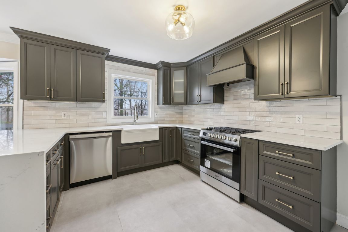 Southwood Dr-01042025-011.jpg