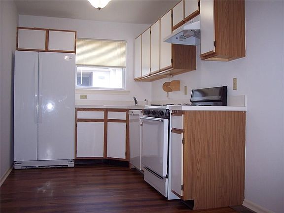 4th image of 338 Ventnor Ct