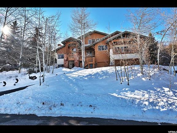3rd image of 3768 Sunridge Dr