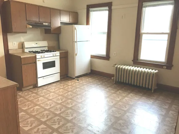 421-425 Washington, 421-425 W Washington St #425A, Milwaukee, WI 53204