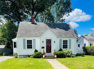 118 Chapmans Ave, Warwick, RI 02886