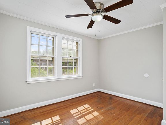 5th image of 1738 Glen Ridge Rd #1