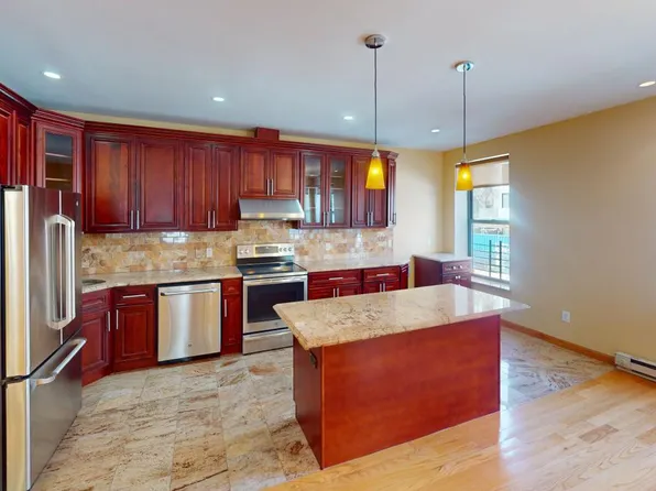 400 E 78th St APT 10, New York, NY 10075