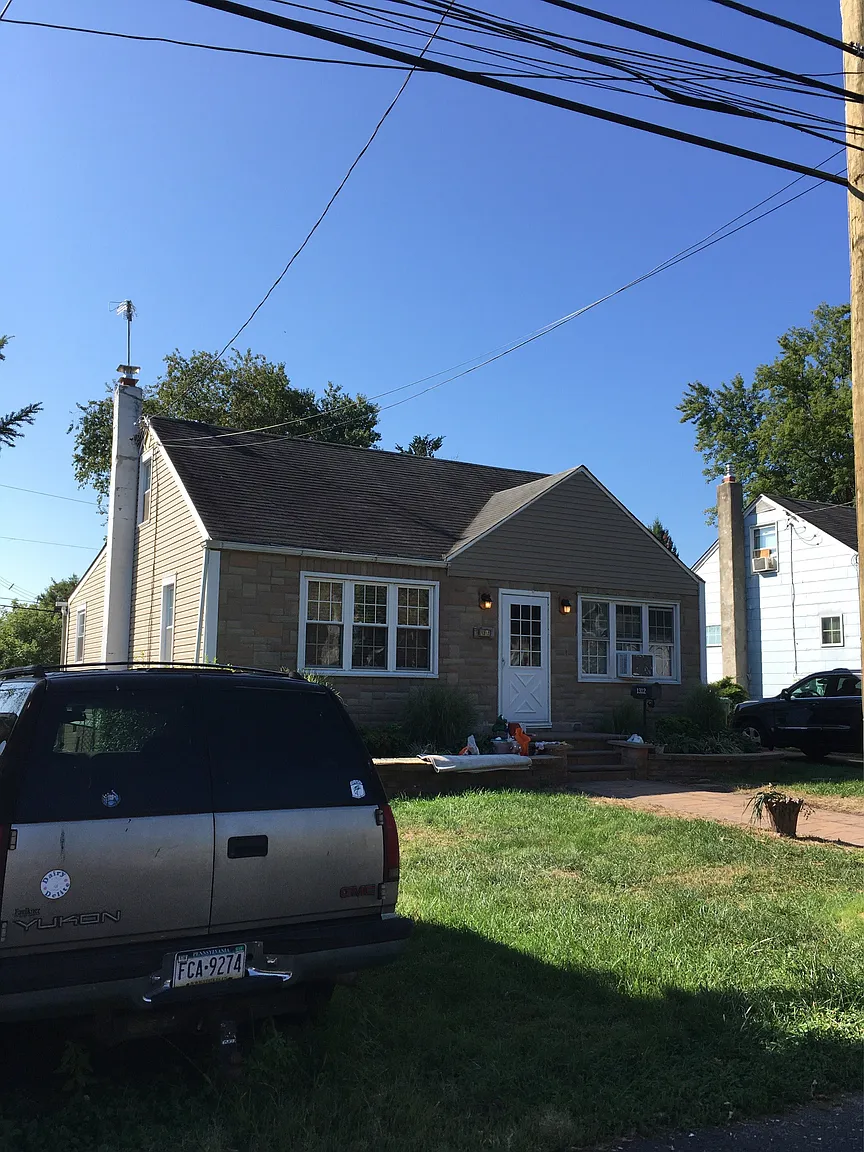 1312 Dixon Ave photo 1