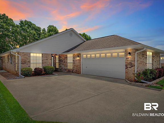2nd image of 2668 Hampton Park Cir