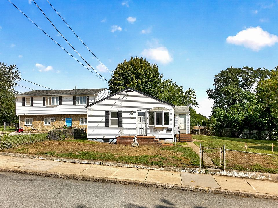 1st image of 458 Buffinton St