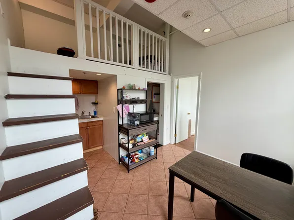 72 Kneeland St #705, Boston, MA 02111