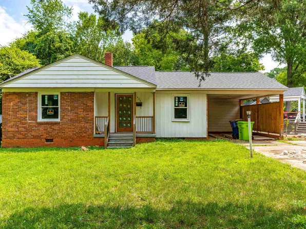 405 Lamont St, Raleigh, NC 27610