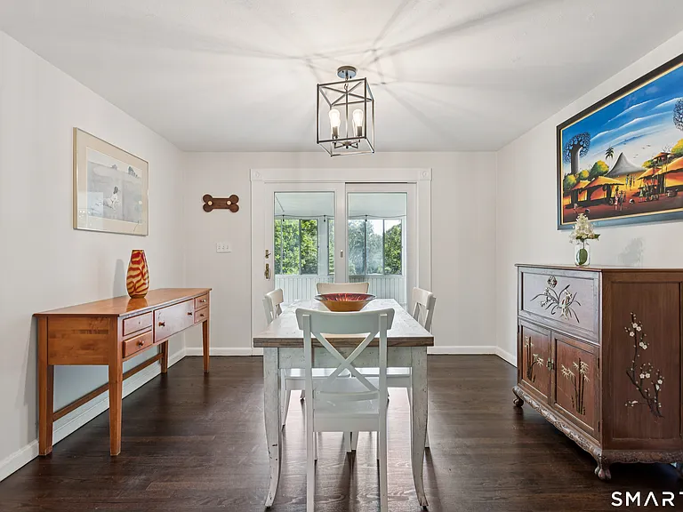 111 Mill Hill Rd — Photo 15
