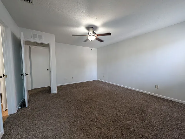5614 Colony Pine Cir N — Photo 10