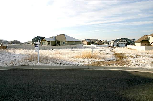 2nd image of 10015 N Alberta Ct