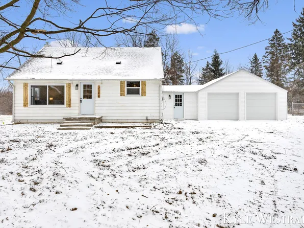 2282 Wilson Ave NW, Grand Rapids, MI 49534