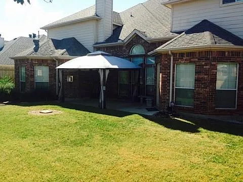 107 Pinedale Dr — Photo 2