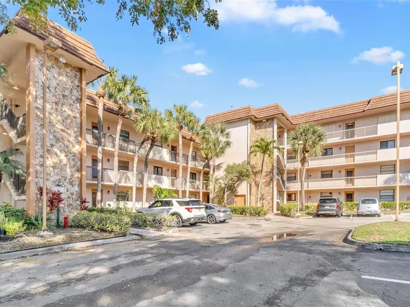 4975 E Sabal Palm Boulevard #408, Tamarac, FL 33319
