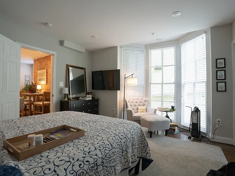 214 Prince George St #B — Photo 4