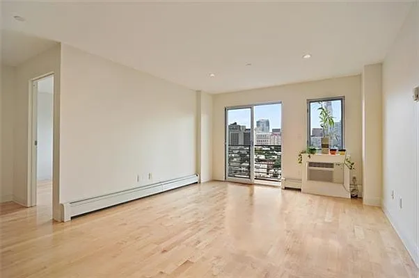 Rented by Nest Seekers International | media 8