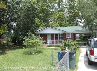 8636 King Rd, Fayetteville, NC 28306