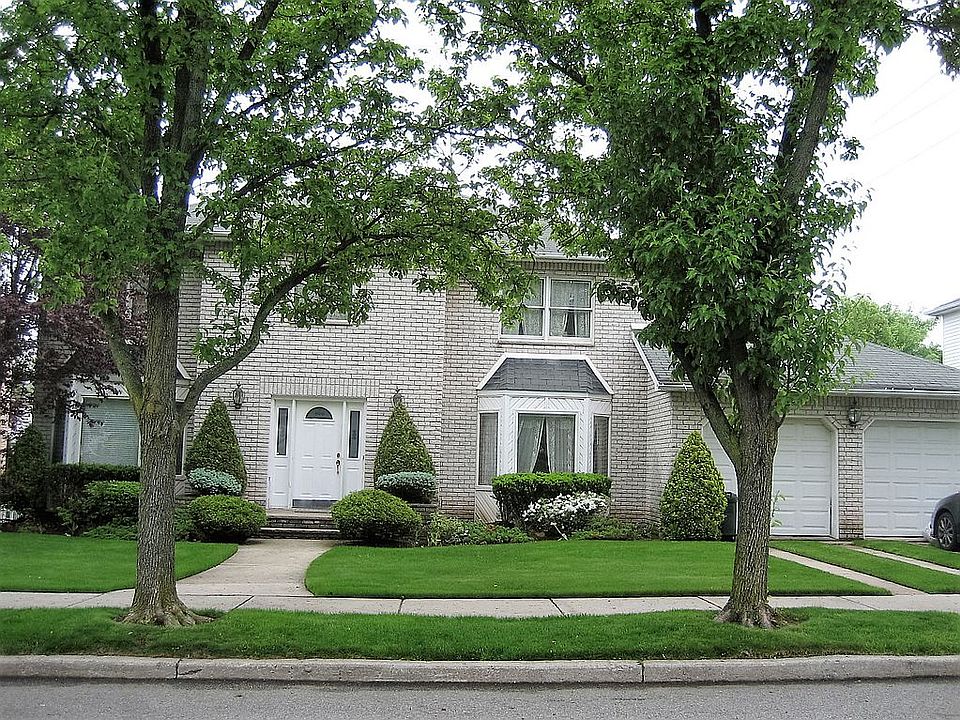 1st image of 12 Burton Ave