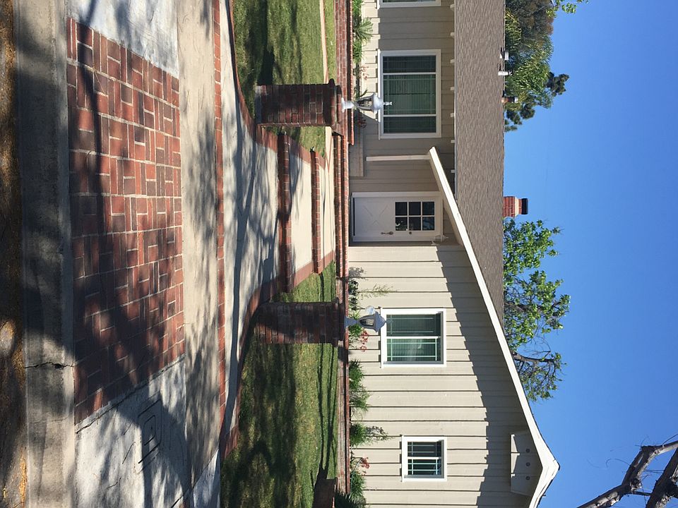 1st image of 13822 Laurinda Way