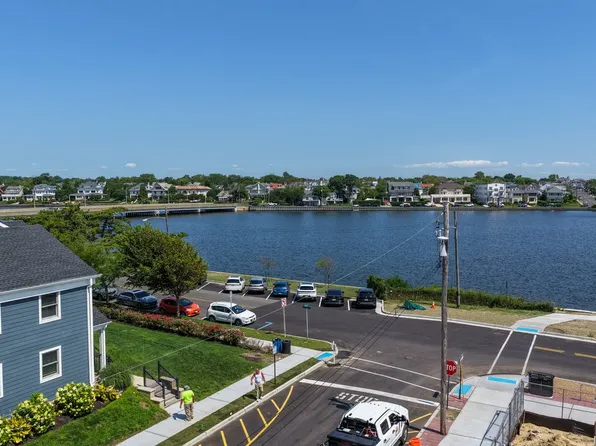 202 Deal Lake Dr #U-203, Asbury Park, NJ 07712