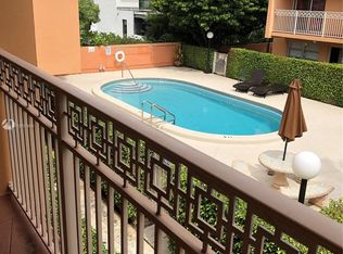 2200 Brickell Ave #9, Miami, FL 33129