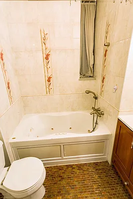 Rented by KYLM, LLC | media 23