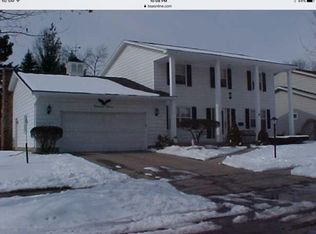 1911 Vassar Dr, Lansing, MI 48912