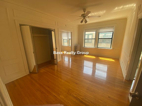 2nd image of 5120 S Harper Ave APT C13