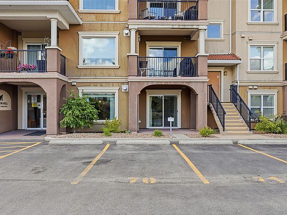 3rd image of 975 Victoria St W #104