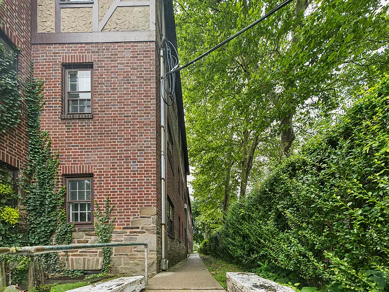 124 Argyle Rd #C6 — Photo 66