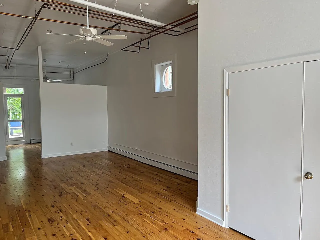1 bed, 800 sqft, $1,850 — Photo 3