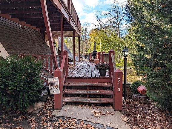 2nd image of 1310 Mineral Springs Rd