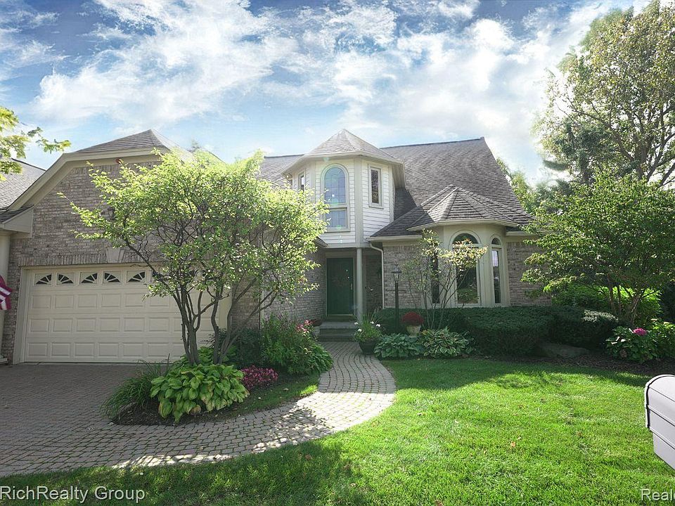 1st image of 48763 Beaver Creek Dr