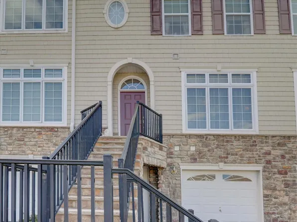 12 Jensen Ct, Old Bridge, NJ 08857