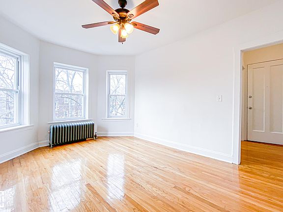 2nd image of 4957 N Troy St #3F