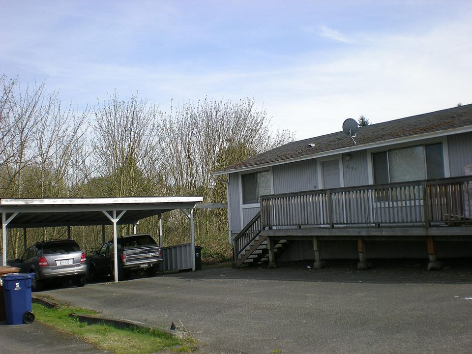 Exterior, with carport