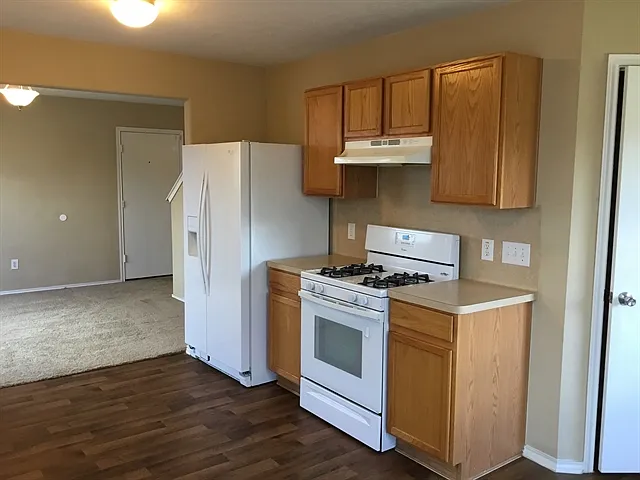 12702 Rio Quatro Dr — Photo 2