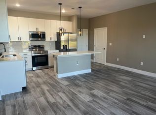 2121 Broome St, Kissimmee, FL 34743